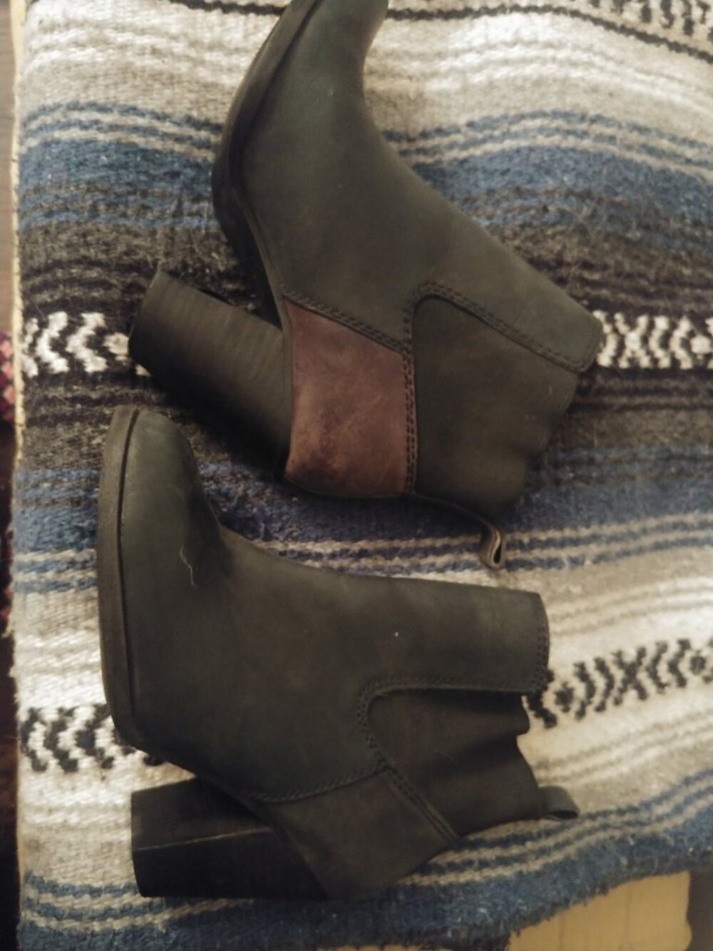USED Lucky Brand black booties size 6